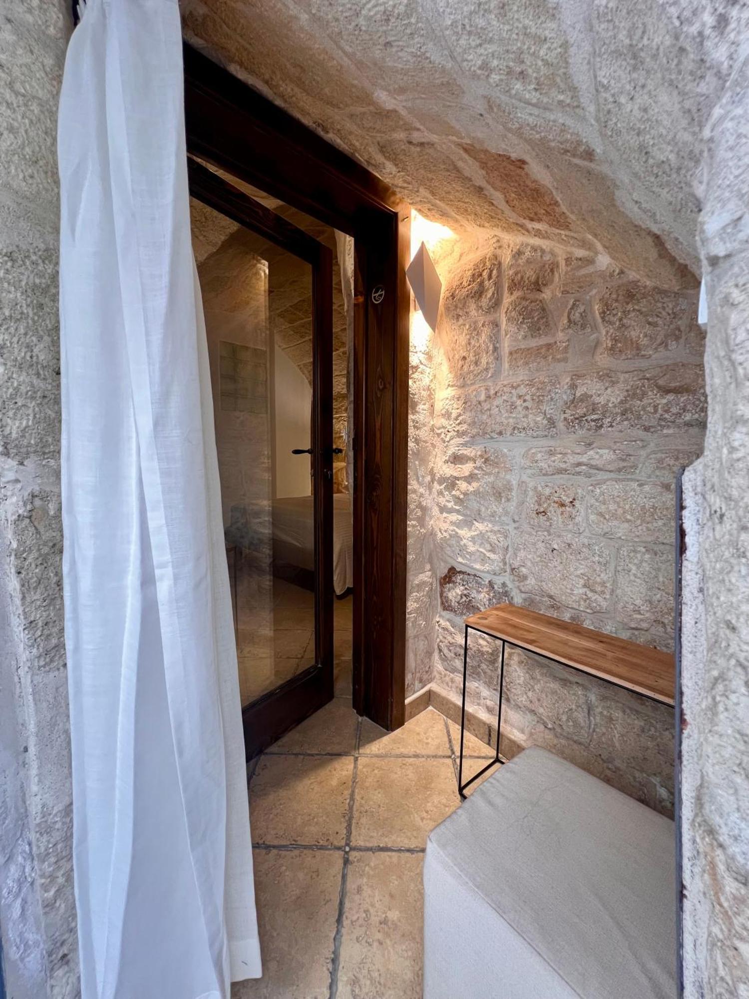 Santo Stefano Home & Breakfast Поліньяно-а-Маре Екстер'єр фото