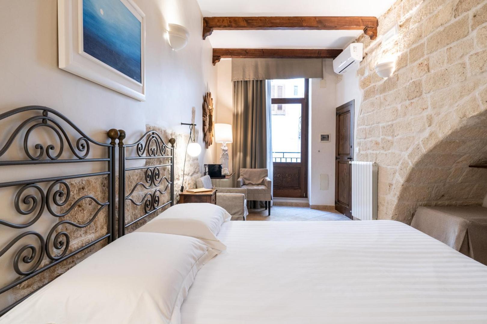 Santo Stefano Home & Breakfast Поліньяно-а-Маре Екстер'єр фото